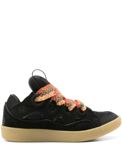 Curb Sneaker
