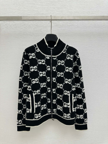Prägnanter GC Strickjacke